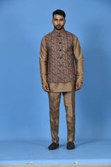 Kurta Jacket Set in Multicolour