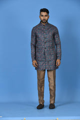 Kurta Jacket Set in Multicolour