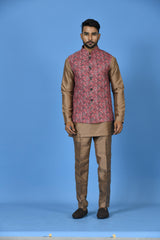 Kurta Jacket Set in Multicolour