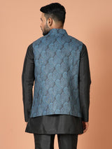 Kurta Jacket Set in Multicolour