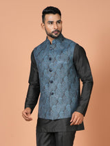 Kurta Jacket Set in Multicolour