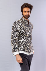 Black  colour  printed jacket .