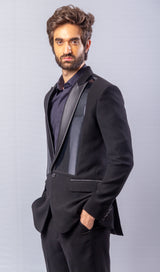 Black  colour  Hand Embroidered & handwork  ,blazer  &  pant set.