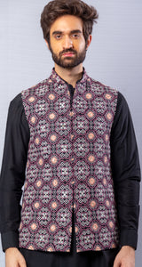Black  colour  Hand Embroidered & handwork kurta, pant & jacket set.