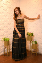 gown