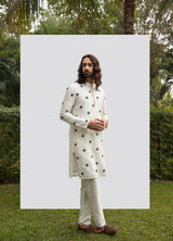 IVORY KURTA WITH BLACK MOTIF KURTA SET sasyafashion